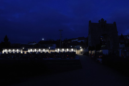 Žarni zid pokopališče Rakek 15 Foto Ljubo Vukelič